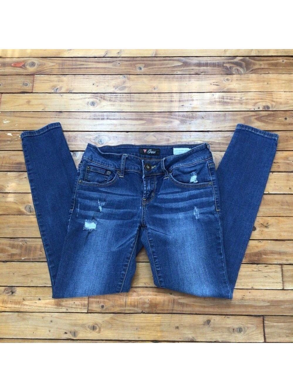 GUESS medium rise skinny Sarah fit size 28 ripped